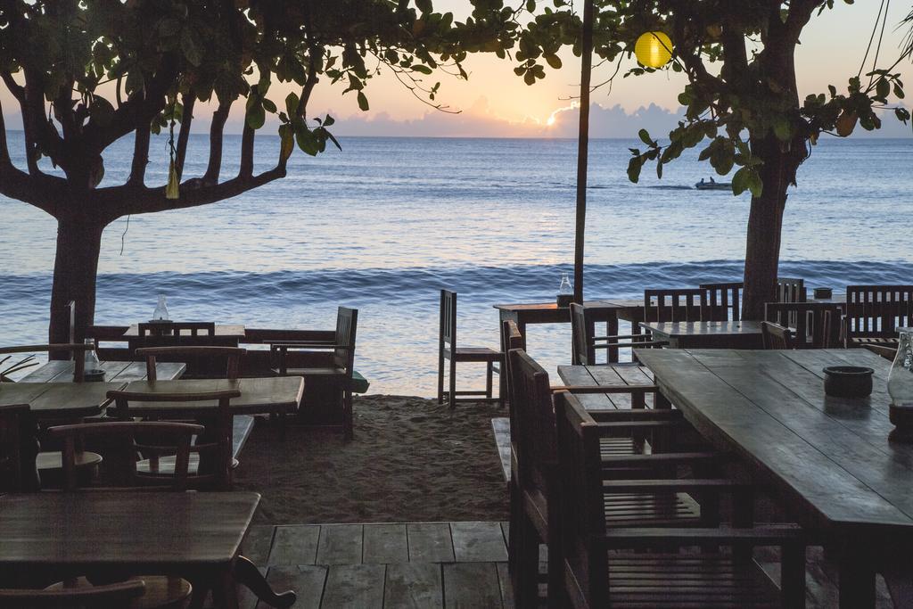 Gecko Restaurant & Rooms Аругам Экстерьер фото