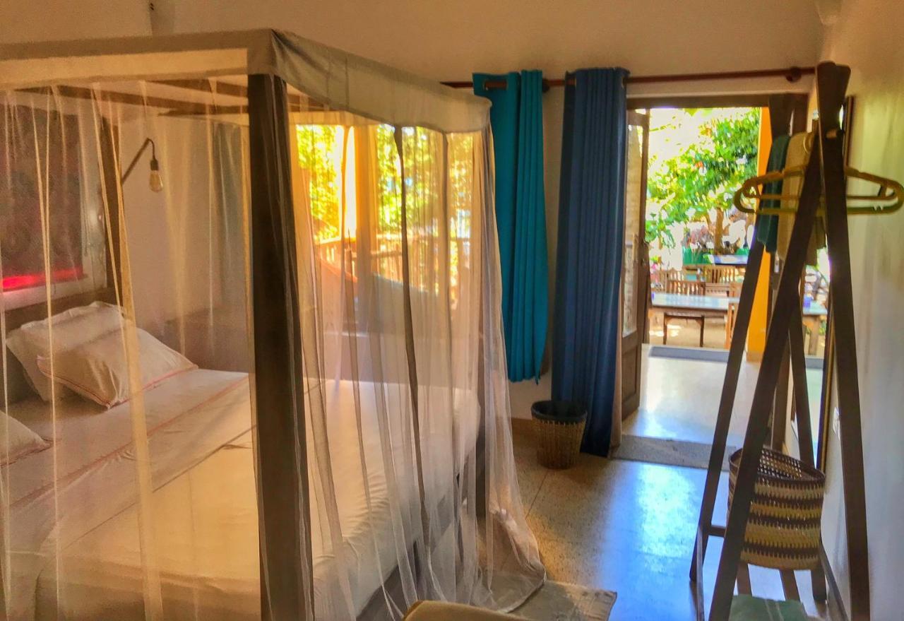Gecko Restaurant & Rooms Аругам Экстерьер фото